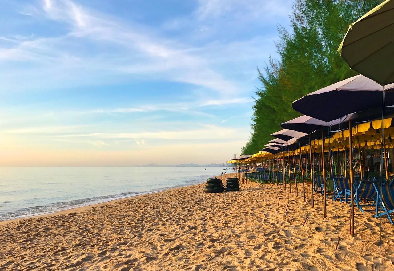 The Beach Cha Am Residence Ча-Ам Экстерьер фото